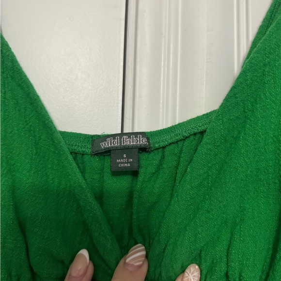 SOLD💚WILD FABLE💚Green Tank Top - Picture 2 of 6